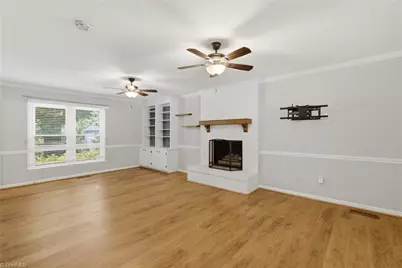 3604 Turnberry Lane, Greensboro, NC 27410 - Photo 10