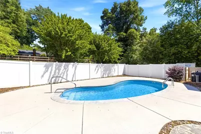 3604 Turnberry Lane, Greensboro, NC 27410 - Photo 36