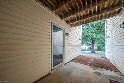 5643 Hornaday Road #C, Greensboro, NC 27409 - Photo 6