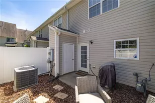 3787 Wayfarer Dr, Greensboro, NC 27410 - Photo 28
