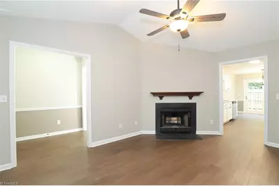 814 Guilford College Road #134, Greensboro, NC 27409 - Photo 6
