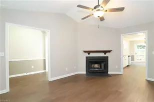814 Guilford College Rd, Greensboro, NC 27409 - Photo 6
