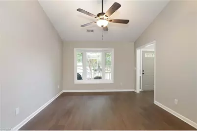814 Guilford College Road #134, Greensboro, NC 27409 - Photo 4