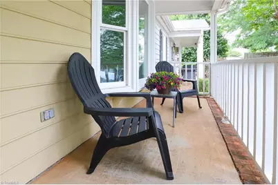814 Guilford College Road #134, Greensboro, NC 27409 - Photo 2