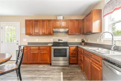 6925 Nc Highway 150, Lexington, NC 27295 - Photo 12