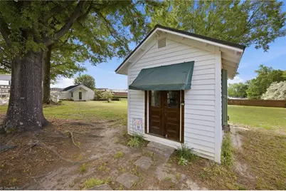 8827 Nc Highway 109, Winston-Salem, NC 27107 - Photo 34