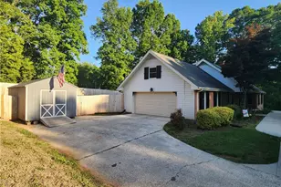 101 S 8th Ave, Mayodan, NC 27027 - Photo 8
