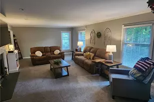 101 S 8th Ave, Mayodan, NC 27027 - Photo 14