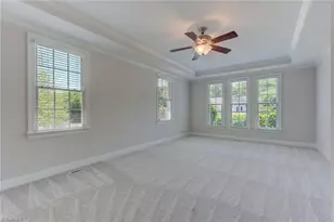 1827 Crossroads Dr, Greensboro, NC 27455 - Photo 16