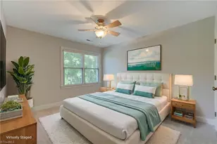 1827 Crossroads Dr, Greensboro, NC 27455 - Photo 28