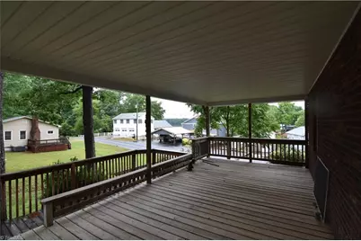 426 S Shore Drive, Lexington, NC 27292 - Photo 10