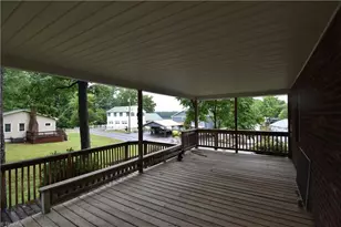 426 S Shore Dr, Lexington, NC 27292 - Photo 10
