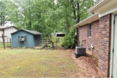 426 S Shore Drive, Lexington, NC 27292 - Photo 14