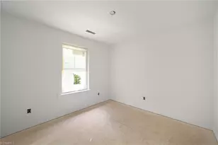 3724 Signet Dr, Winston-Salem, NC 27101 - Photo 18