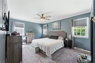 1406 Cherry Dr, Burlington, NC 27215 - Photo 8