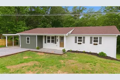 601 Gillespie Street, Dobson, NC 27017 - Photo 1