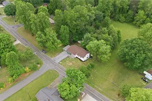 601 Gillespie St, Dobson, NC 27017 - Photo 36
