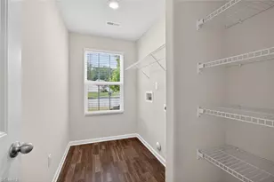 2112 Briar Run Dr, Greensboro, NC 27405 - Photo 22
