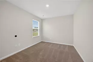 2112 Briar Run Dr, Greensboro, NC 27405 - Photo 26