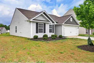 2112 Briar Run Drive, Greensboro, NC 27405 - Photo 2