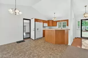 3913 Level Plains Rd, Sophia, NC 27350 - Photo 10