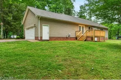 3913 Level Plains Road, Sophia, NC 27350 - Photo 32