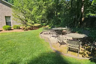 3707 W Market St, Greensboro, NC 27403 - Photo 24
