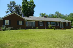 4300 Old Liberty Pl, Greensboro, NC 27406 - Photo 2