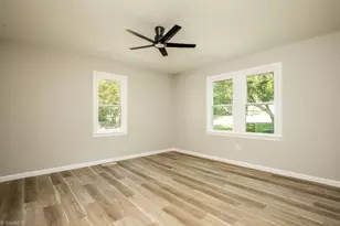 348 Albany St, Burlington, NC 27215 - Photo 12