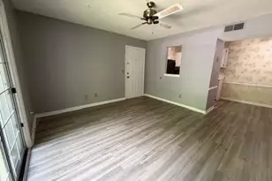 5611 Hornaday Rd, Greensboro, NC 27409 - Photo 10