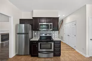 3408 Bent Creek Ct, Greensboro, NC 27410 - Photo 16