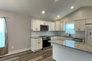 100 Hillside Dr, Thomasville, NC 27360 - Photo 8
