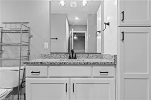 100 Hillside Dr, Thomasville, NC 27360 - Photo 14