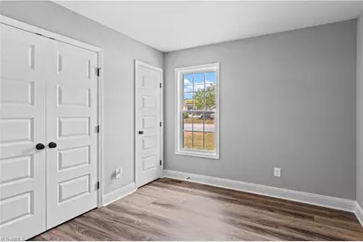 100 Hillside Drive, Thomasville, NC 27360 - Photo 24