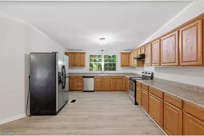 4392 Valley Trail, Morganton, NC 28655 - Photo 22