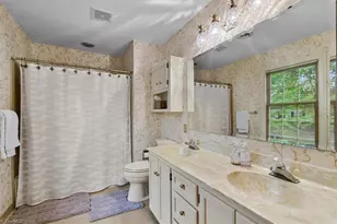 2109 Medford Ln, Greensboro, NC 27408 - Photo 30