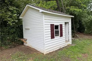 4008 Leo St, Winston-Salem, NC 27105 - Photo 10