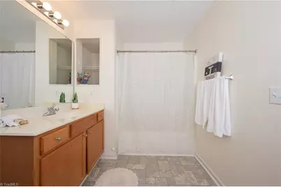 3716 Cotswold Avenue #D, Greensboro, NC 27410 - Photo 12