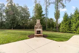 7703 Northern Estates Point, Greensboro, NC 27455 - Photo 34