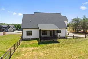 7412 Kingsley Pl, Stokesdale, NC 27357 - Photo 34