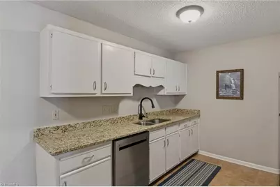 5525 Hornaday Road #A, Greensboro, NC 27409 - Photo 14