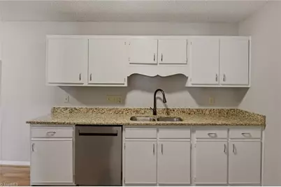 5525 Hornaday Road #A, Greensboro, NC 27409 - Photo 12