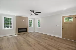 4504 Alex Dr, Greensboro, NC 27406 - Photo 12