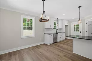 4504 Alex Dr, Greensboro, NC 27406 - Photo 16