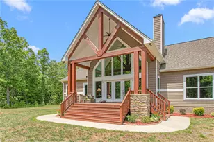 625 Robertson Rd, McLeansville, NC 27301 - Photo 4