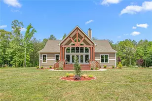 625 Robertson Rd, McLeansville, NC 27301 - Photo 2