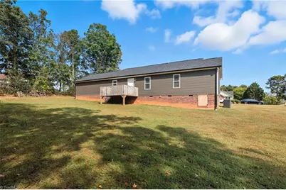 324 Carriage Trace Lane, Lexington, NC 27295 - Photo 28