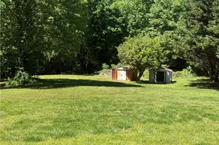 273 Woodbridge Dr, Mount Airy, NC 27030 - Photo 10