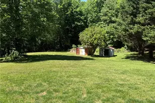 273 Woodbridge Dr, Mount Airy, NC 27030 - Photo 8