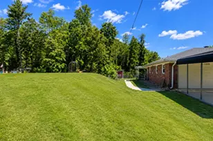 1805 Midway School Rd, Winston-Salem, NC 27107 - Photo 6